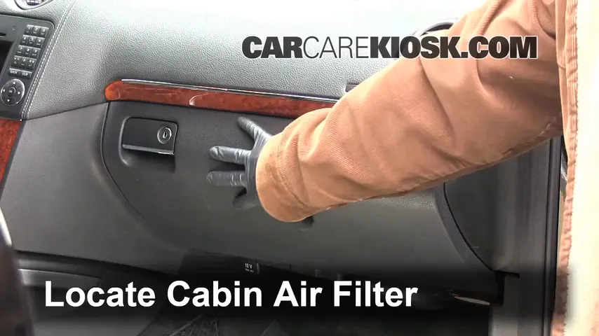 2009 Mercedes-Benz GL450 4.6L V8 Filtre à air (intérieur) Changement